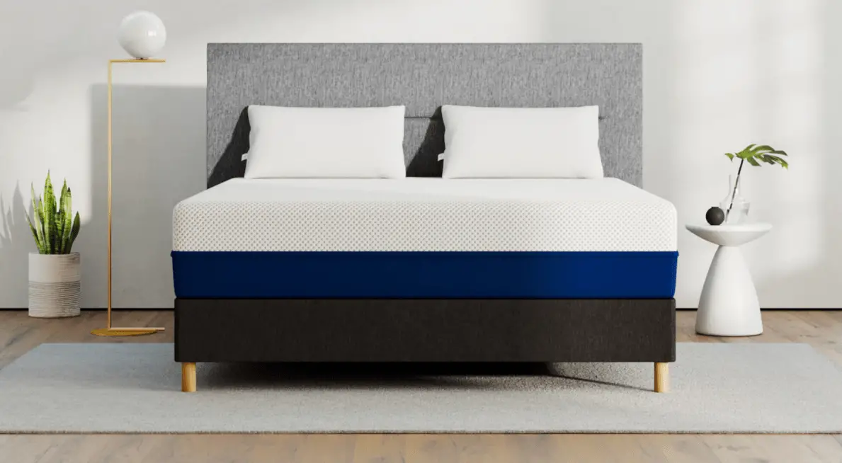 Best Mattress For Combination Sleepers (2020): Reviews and Buyer